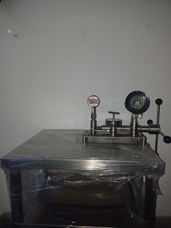 Pressure Gauge Calibration Test Bench - Image 5